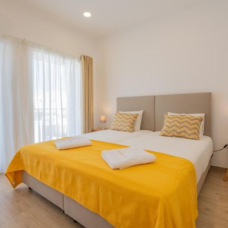 Villa Harbour Rooms & Apartments 米尔芳提斯城 外观 照片