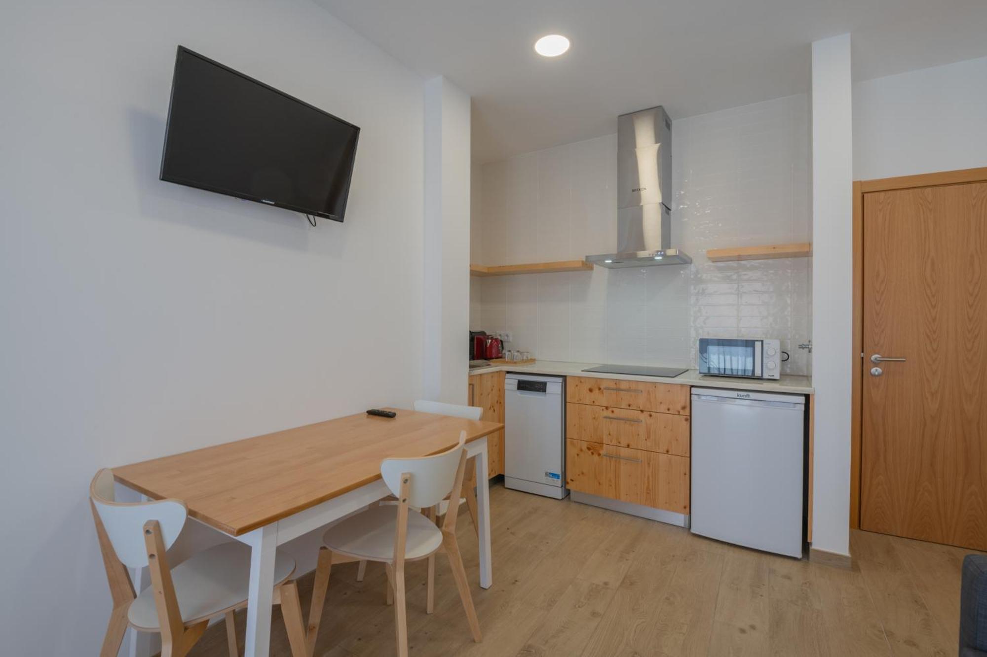 Villa Harbour Rooms & Apartments 米尔芳提斯城 外观 照片