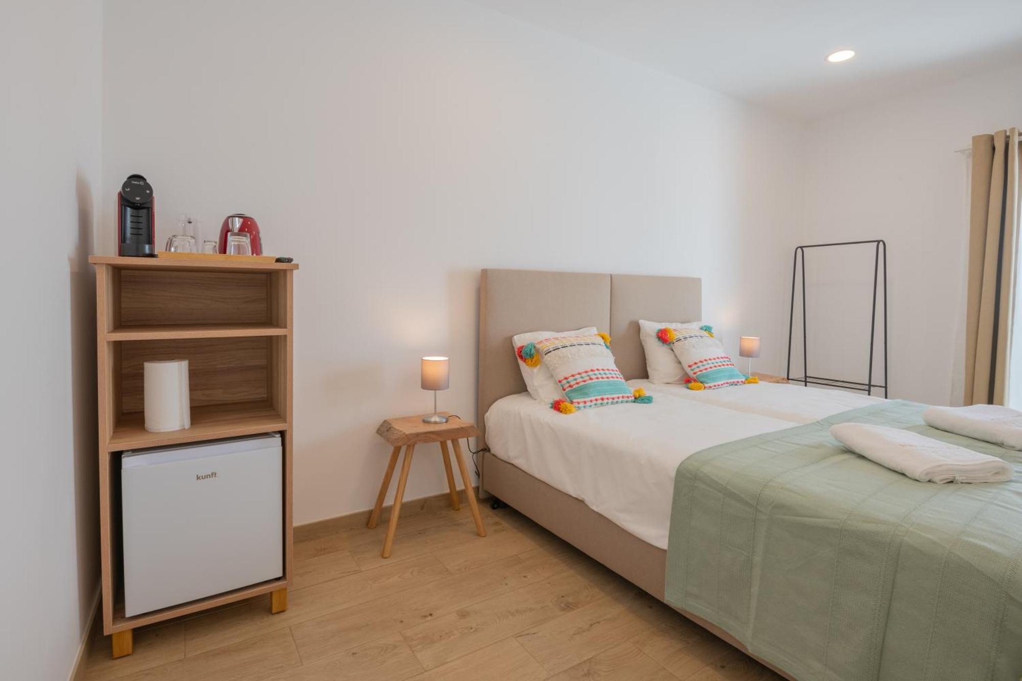 Villa Harbour Rooms & Apartments 米尔芳提斯城 外观 照片