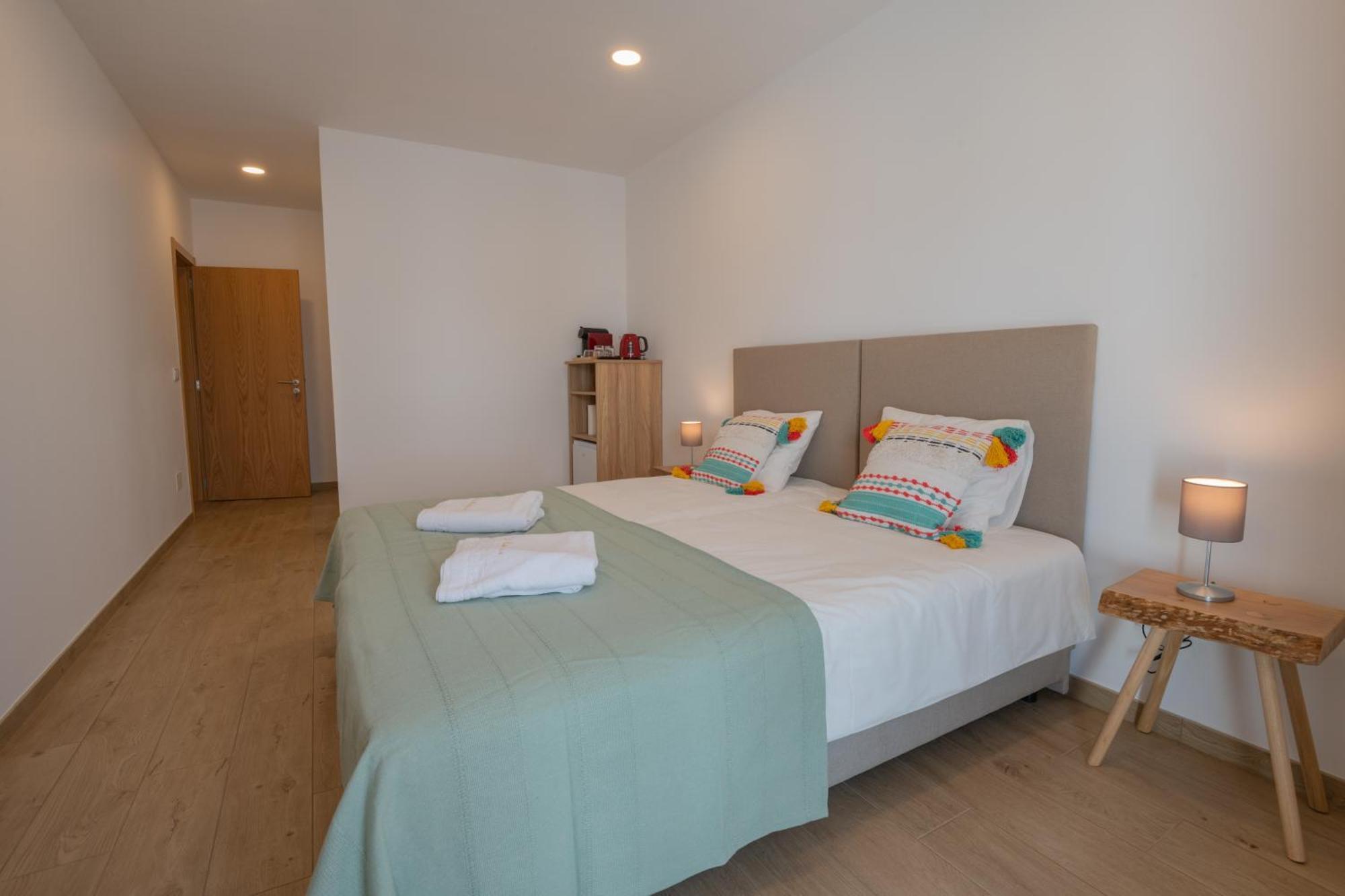 Villa Harbour Rooms & Apartments 米尔芳提斯城 外观 照片